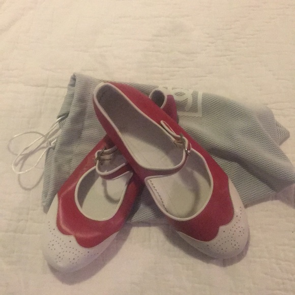 CHANEL Shoes - Chanel Flats